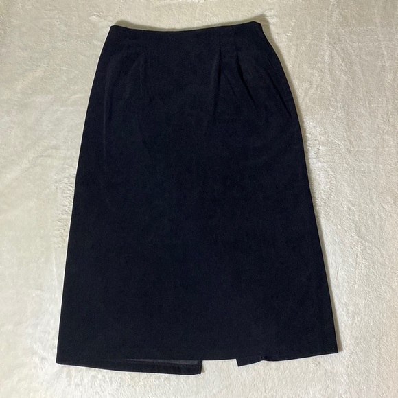 Calça Briggs New York Feminina - Azul Marinho Com Bainha Divisória